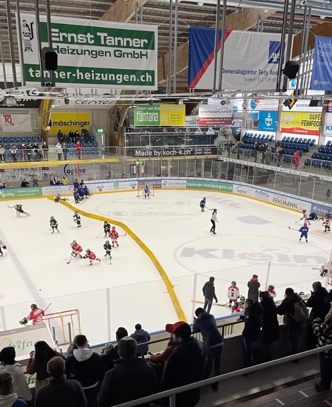 Strahlende Kinderaugen und pure Begeisterung beim ersten U7/Hockeyschulturnier des SC Weinfelden
