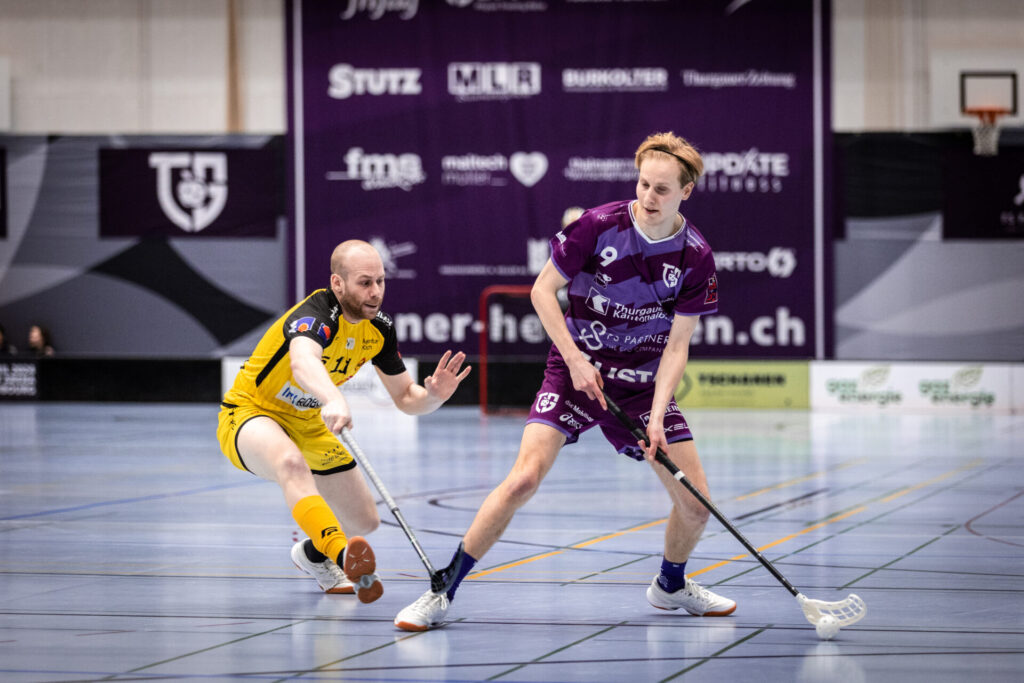 Auch Valte Karvonen hatte keine Idee gegen die aufsässigen Gegner Floorball thurgau WYFELDER – lokal informiert